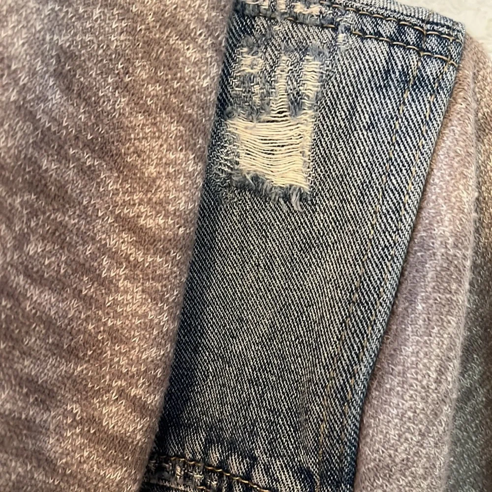 Free People distressed Denim and sweatshirt hooded jacket size M - Picture 8 of 11